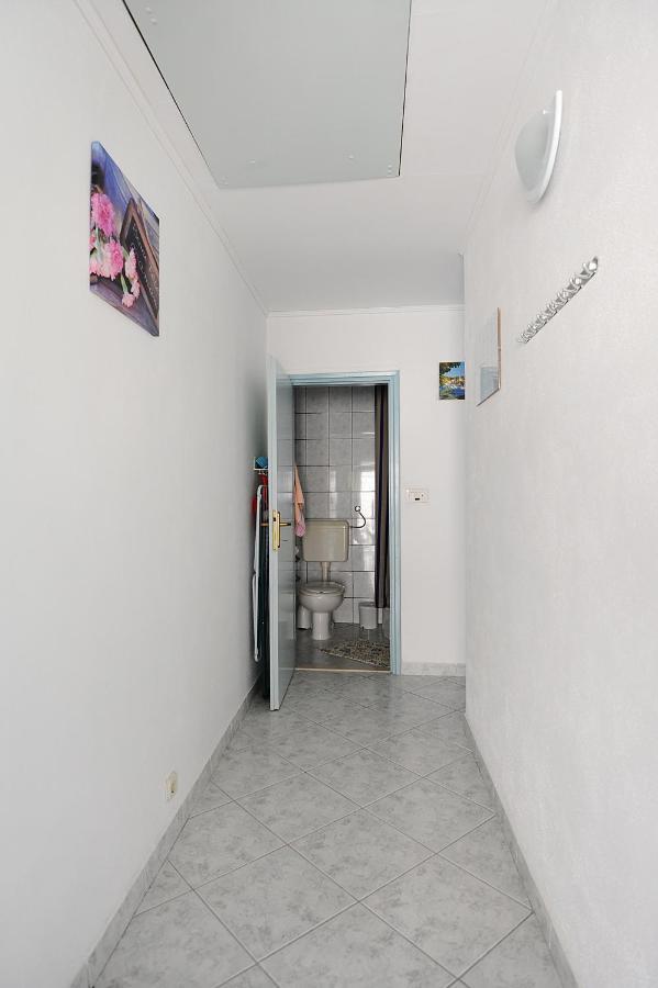 Apartments Rejo Donji Okrug (Ciovo) Exterior foto
